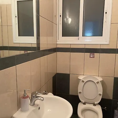 Dream Lux Apartments-enjoy Cyprus Vacation 레메소스